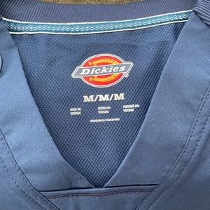 Dickies Medium Scrubs